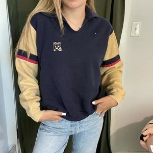 super cute, vintage, collared crew neck !